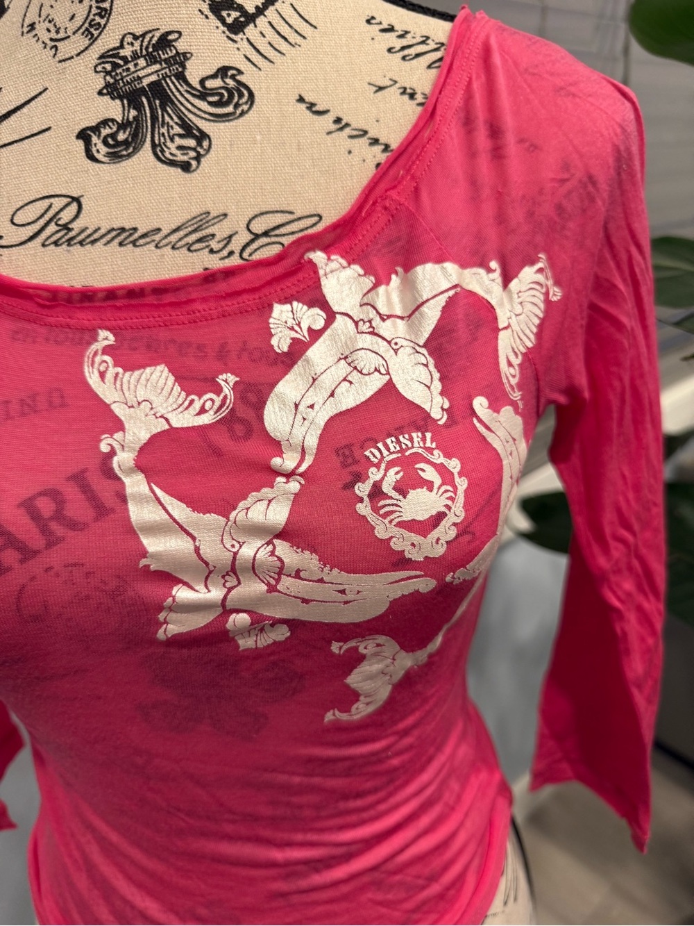 Diesel Y2K Pink Long Sleeve Tee with White Graphic - Picture 2 of 4
